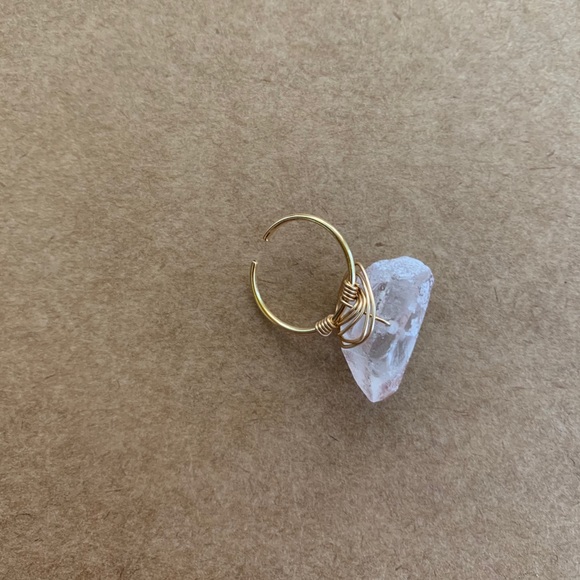 Stone ring - Picture 2 of 2